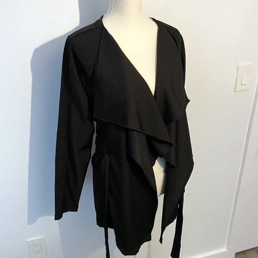 NEW BALANCE Open Black Long Sleeve Sports Jacket Size M